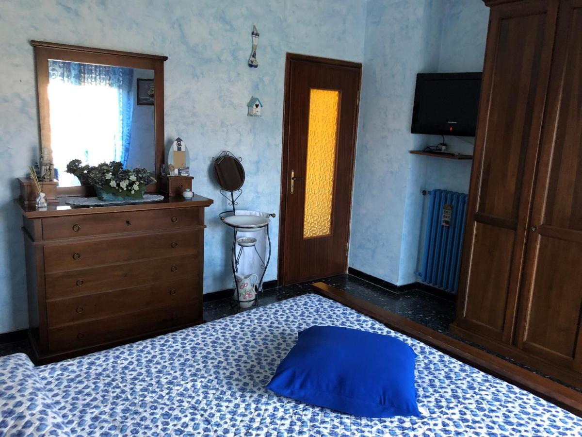 La Casa Di Marco Appartement Imperia Buitenkant foto