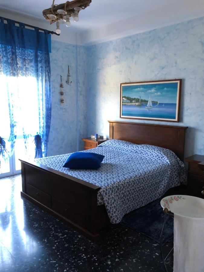 La Casa Di Marco Appartement Imperia Buitenkant foto