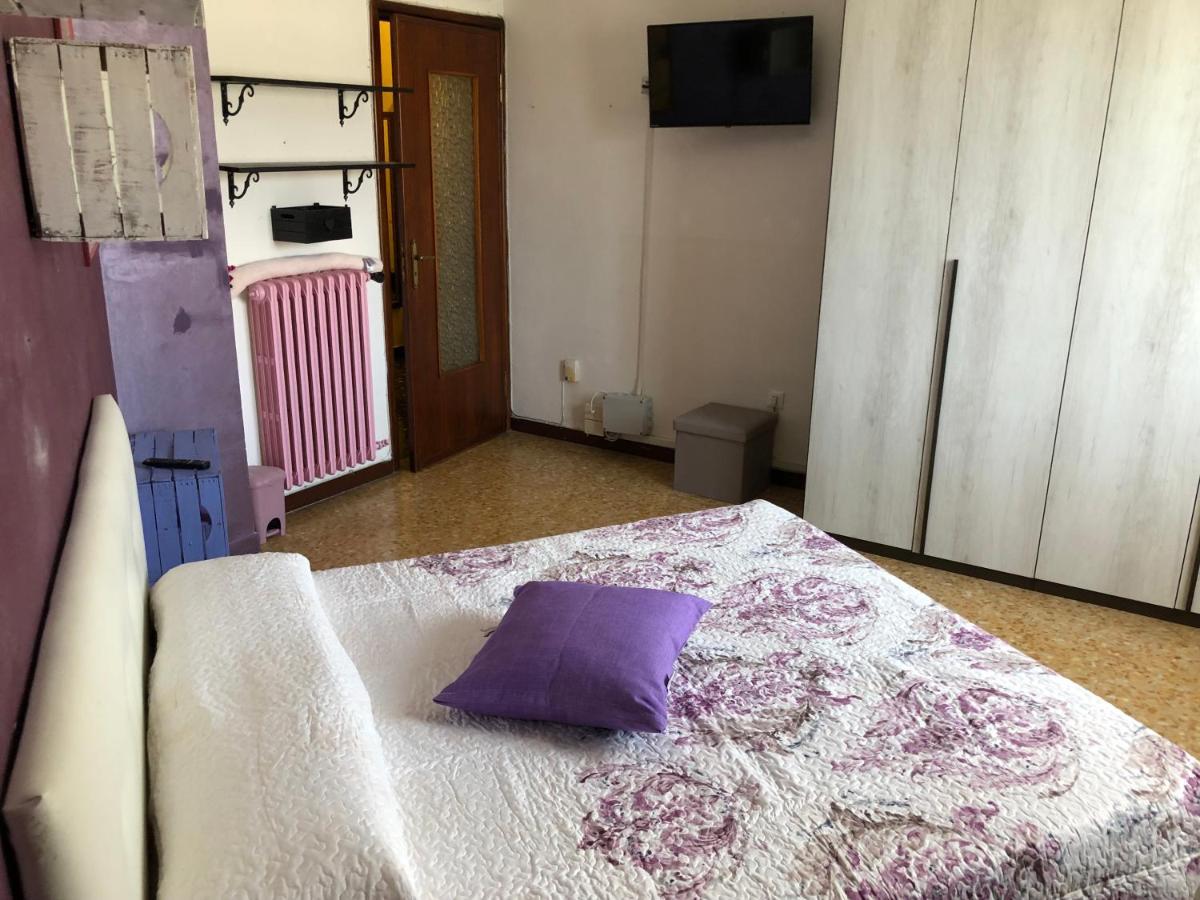 La Casa Di Marco Appartement Imperia Buitenkant foto