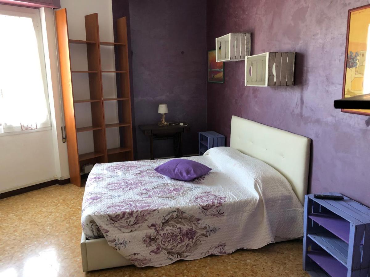 La Casa Di Marco Appartement Imperia Buitenkant foto
