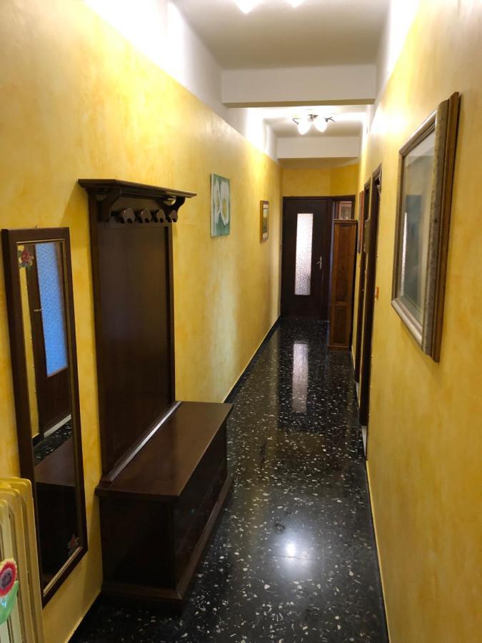 La Casa Di Marco Appartement Imperia Buitenkant foto